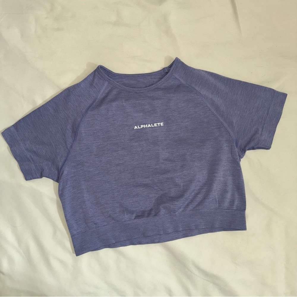 Alphalete Crop Top